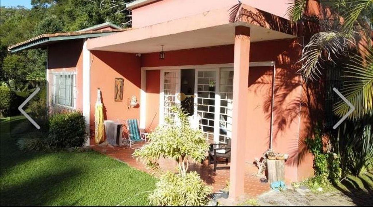 Casa à venda em Golfe, Teresópolis - RJ