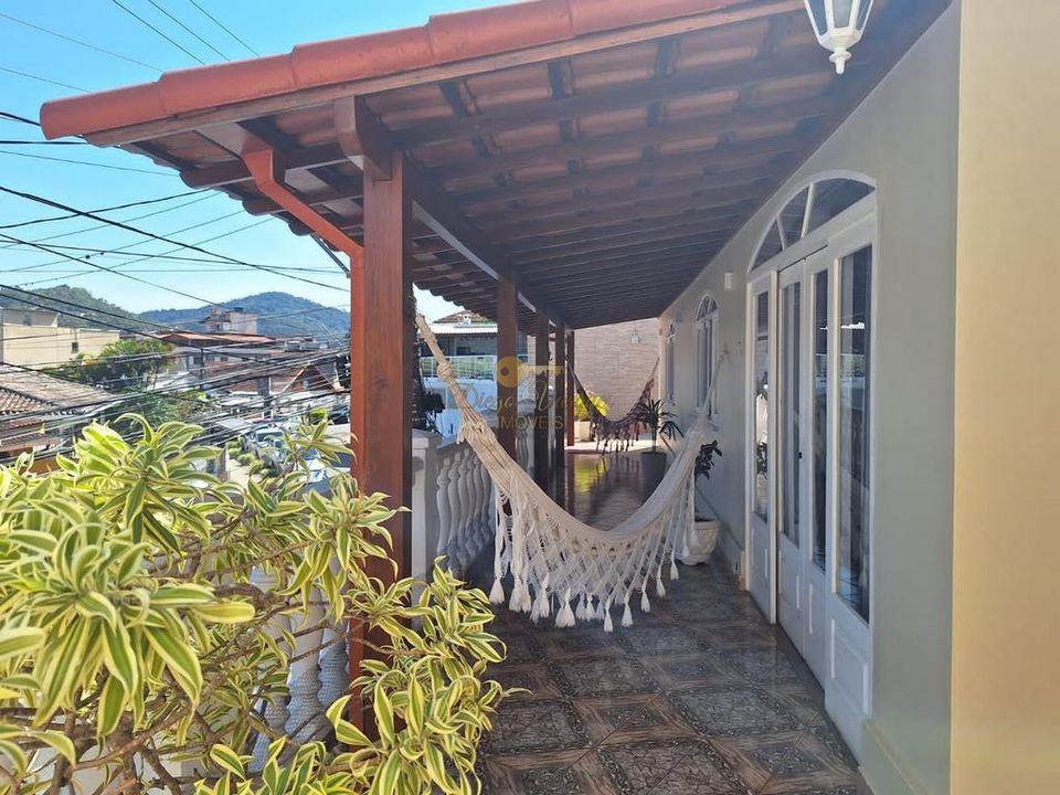 Casa à venda em Várzea, Teresópolis - RJ