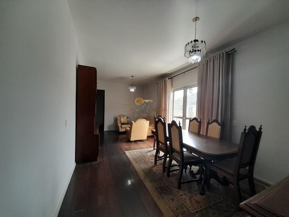 Cobertura à venda em Várzea, Teresópolis - RJ