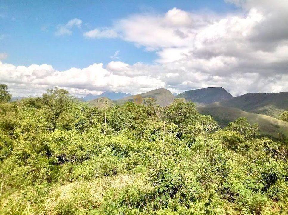 Terreno Residencial à venda em Três Córregos, Teresópolis - RJ - Foto 4