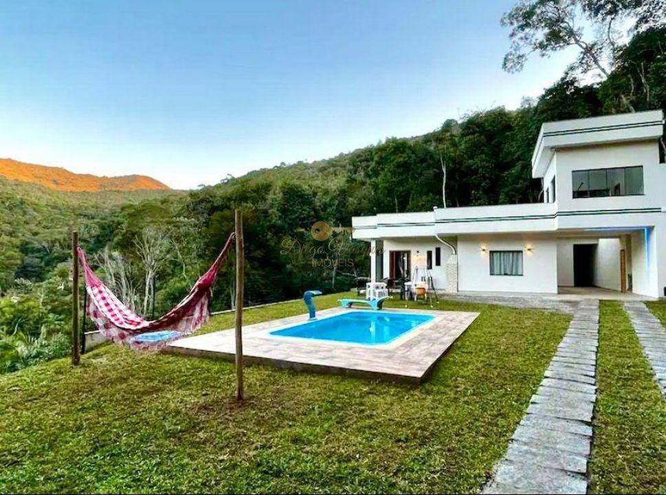 Casa à venda em Albuquerque, Teresópolis - RJ