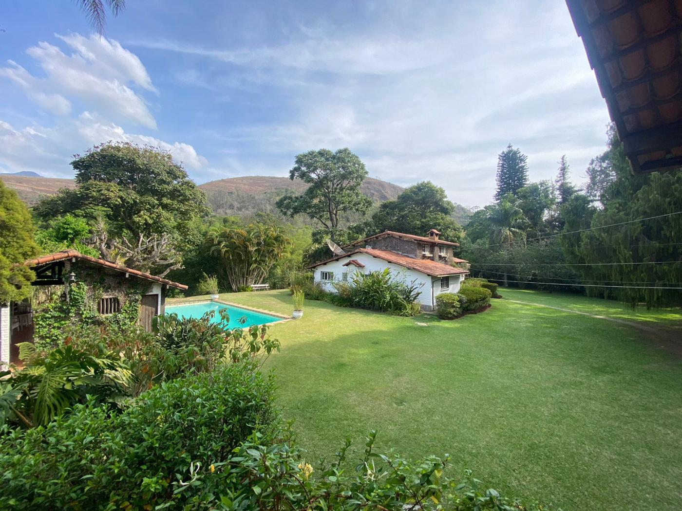 Casa à venda em Itaipava, Petrópolis - RJ