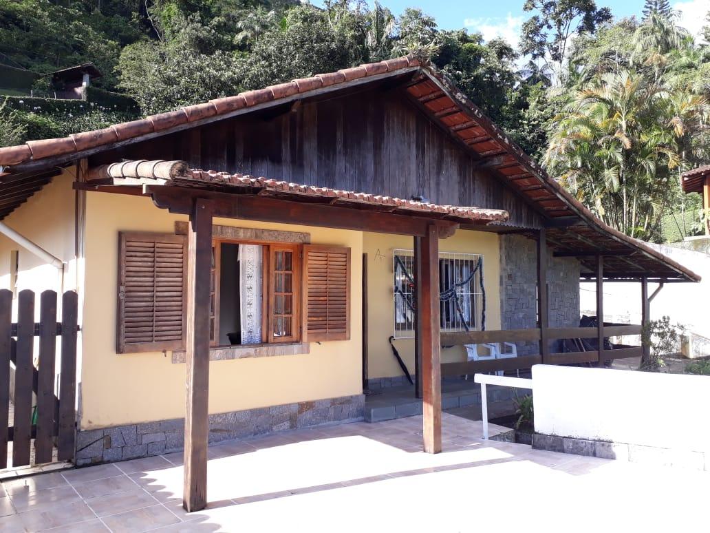 Casa à venda em Quitandinha, Petrópolis - RJ