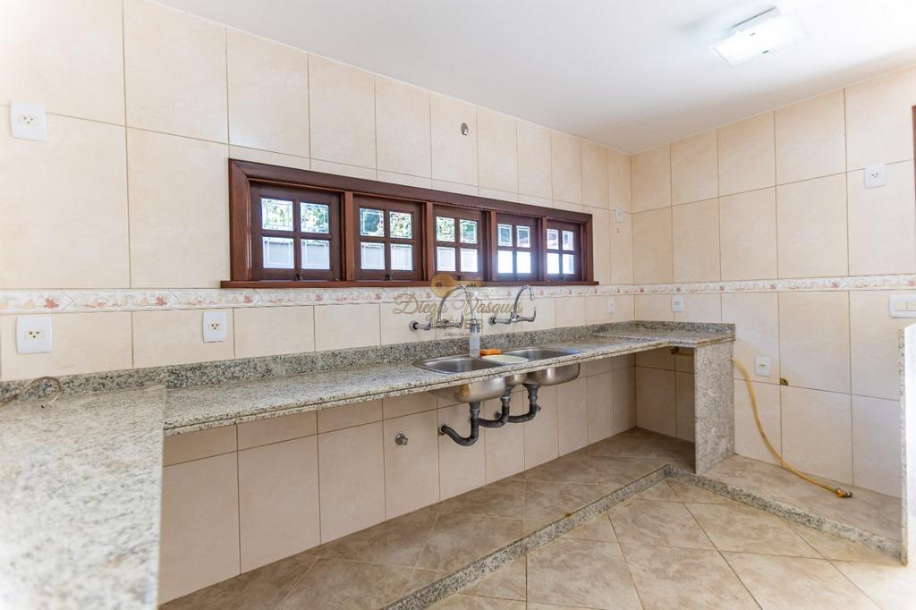 Casa para Alugar em Carlos Guinle, Teresópolis - RJ - Foto 24