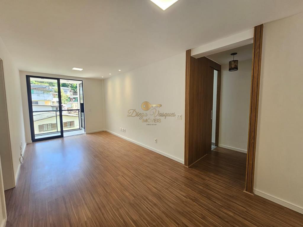 Apartamento à venda em Agriões, Teresópolis - RJ