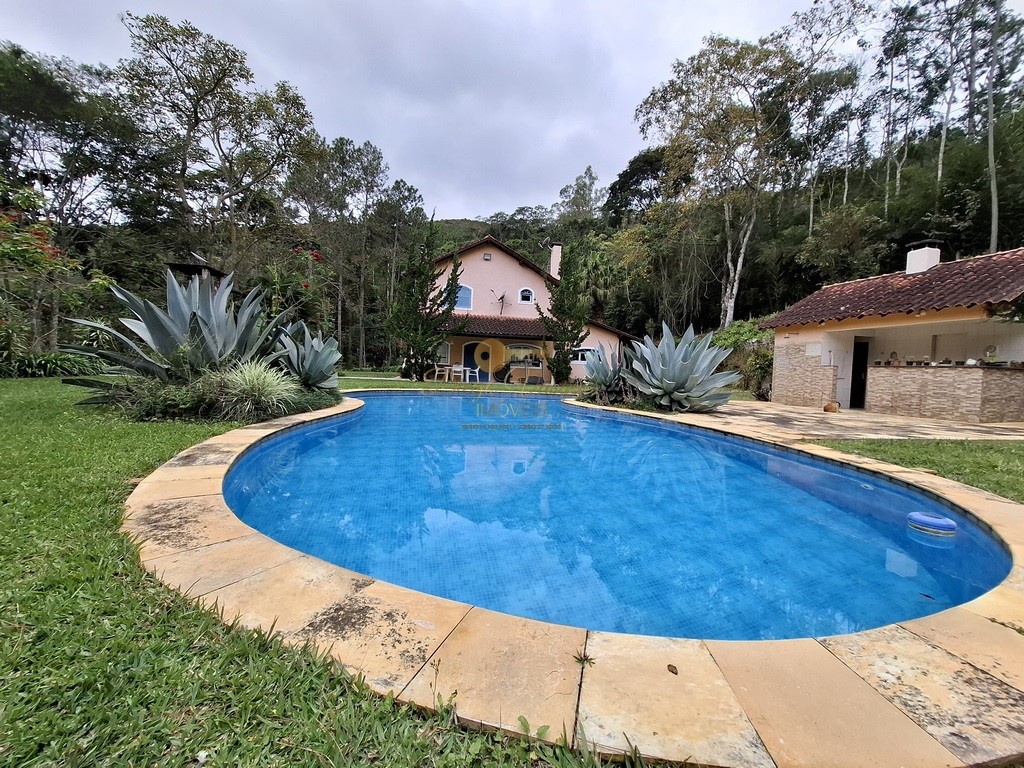 Outros à venda em Cruzeiro, Teresópolis - RJ