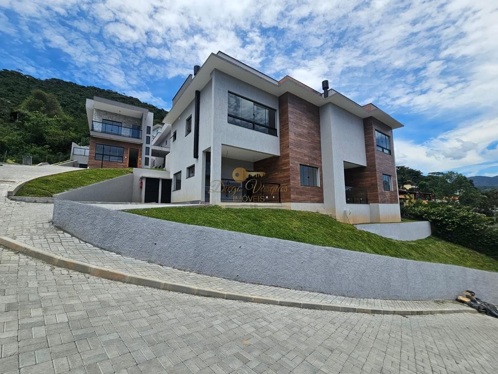 Casa à venda em Golfe, Teresópolis - RJ - Foto 1
