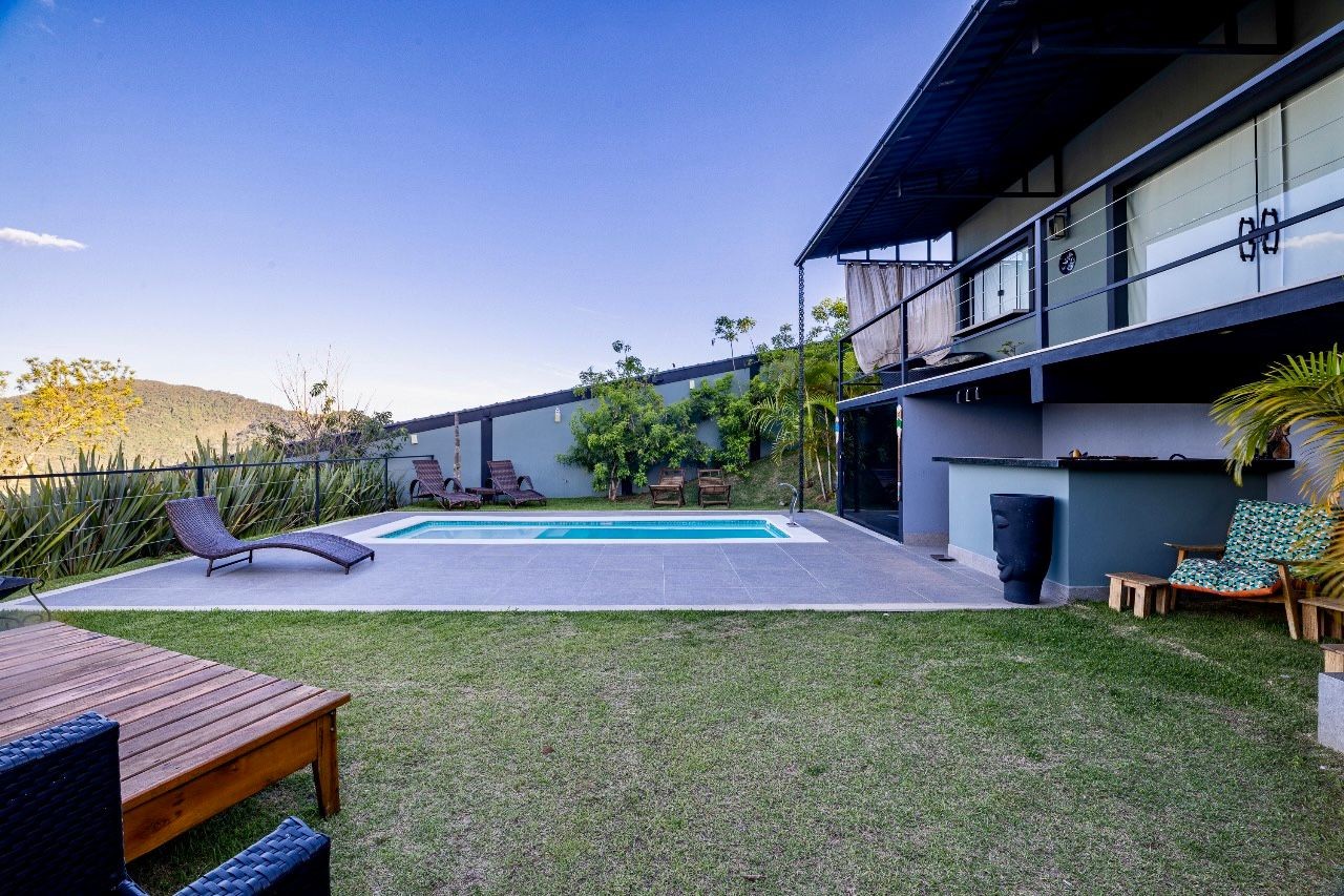Casa à venda em Albuquerque, Teresópolis - RJ