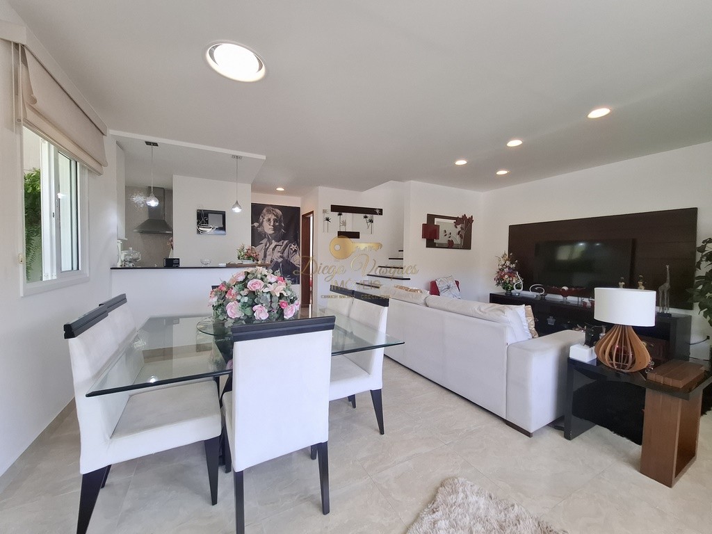 Casa à venda em Vargem Grande, Teresópolis - RJ