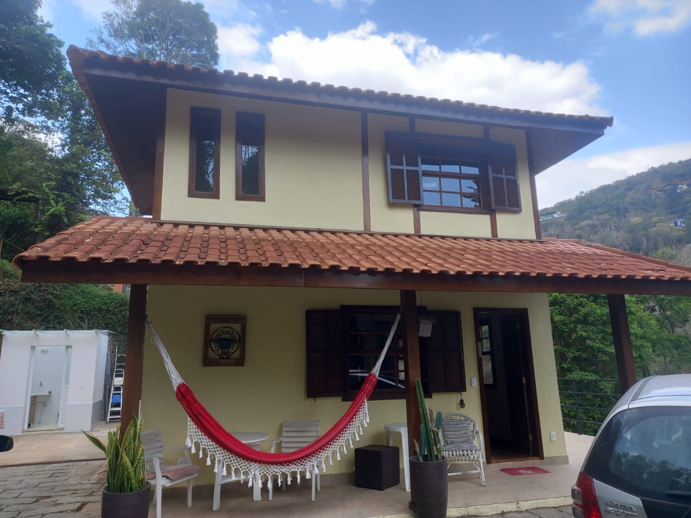 Casa à venda em Araras, Petrópolis - RJ