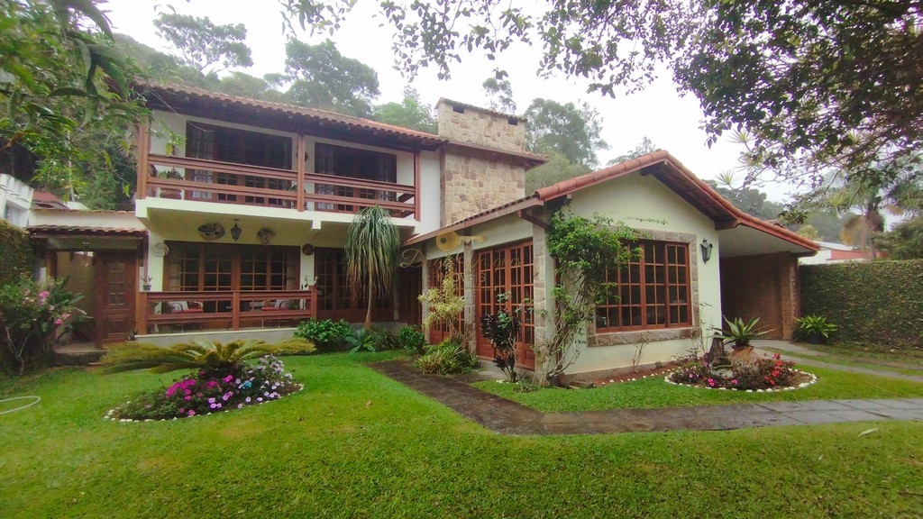 Casa à venda em Vale Feliz, Teresópolis - RJ