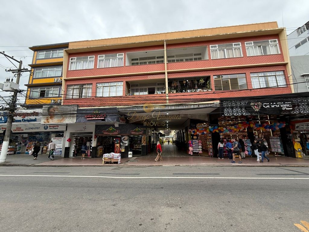 Apartamento à venda em Várzea, Teresópolis - RJ