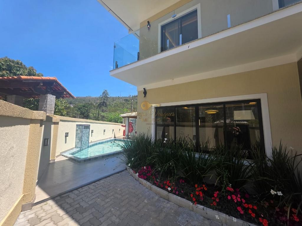 Casa à venda em Cascata do Imbuí, Teresópolis - RJ