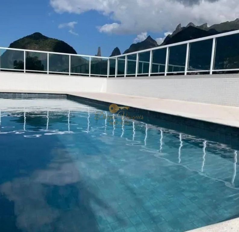 Apartamento à venda em Alto, Teresópolis - RJ
