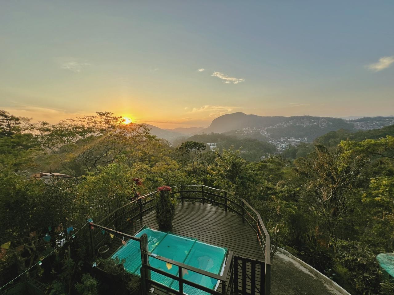 Casa à venda em Castelânea, Petrópolis - RJ