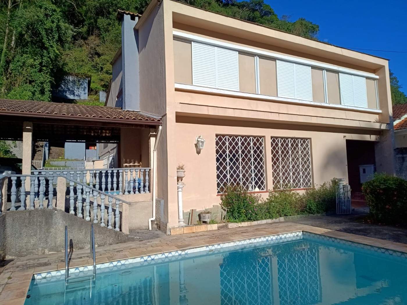 Casa, 4 quartos, 348 m² - Foto 1