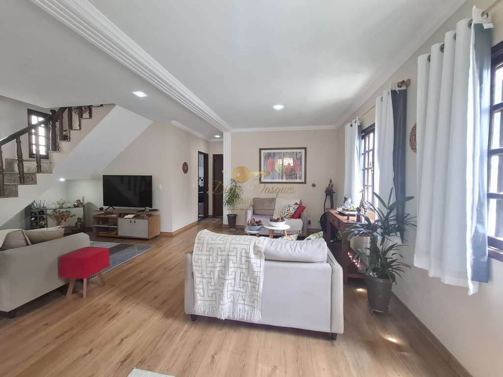 Casa, 3 quartos, 304 m² - Foto 3