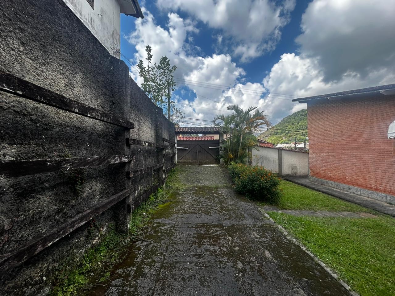 Casa, 5 quartos, 278 m² - Foto 3