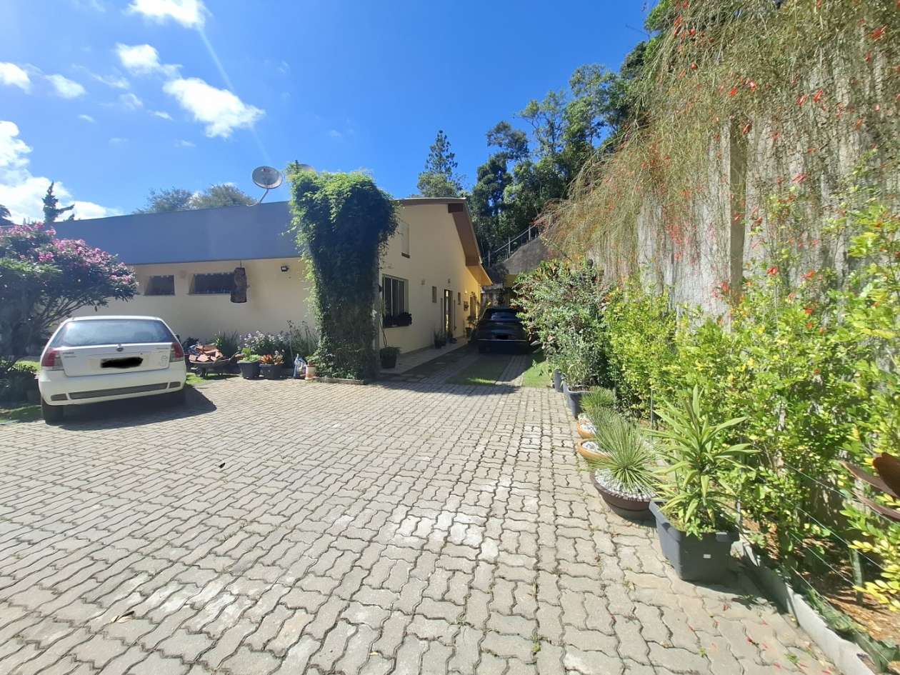 Casa, 4 quartos, 1787 m² - Foto 35