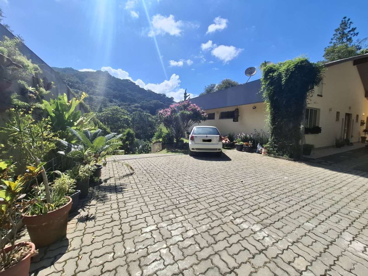 Casa, 4 quartos, 1787 m² - Foto 36