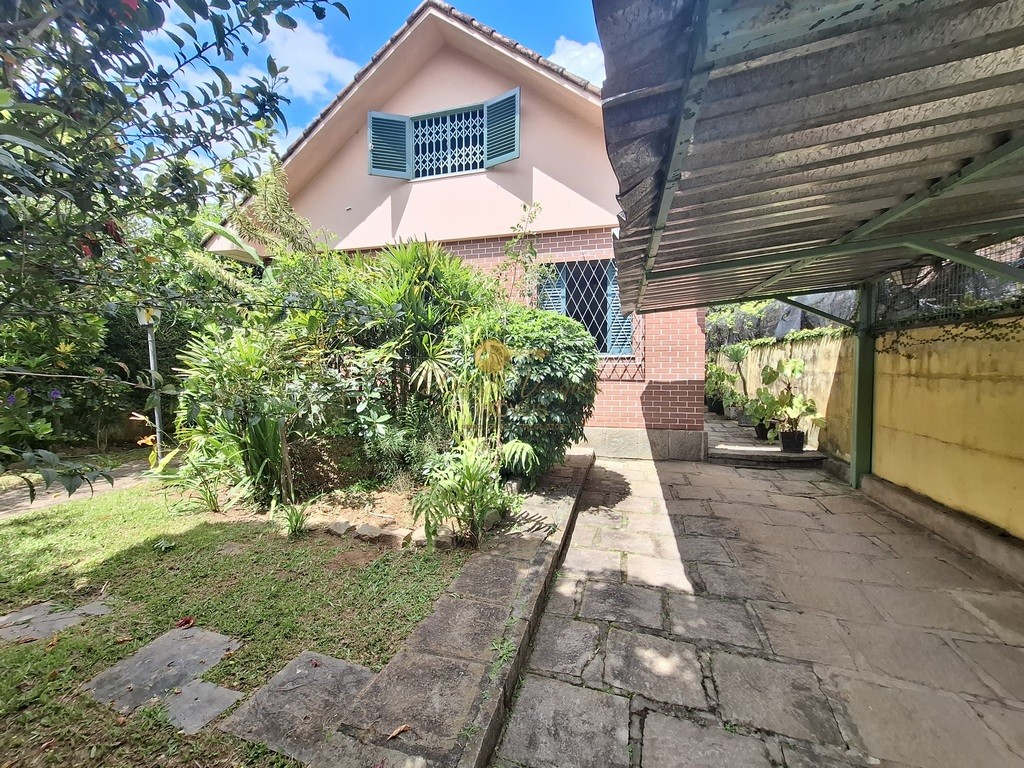 Casa à venda em Vale do Paraíso, Teresópolis - RJ - Foto 2