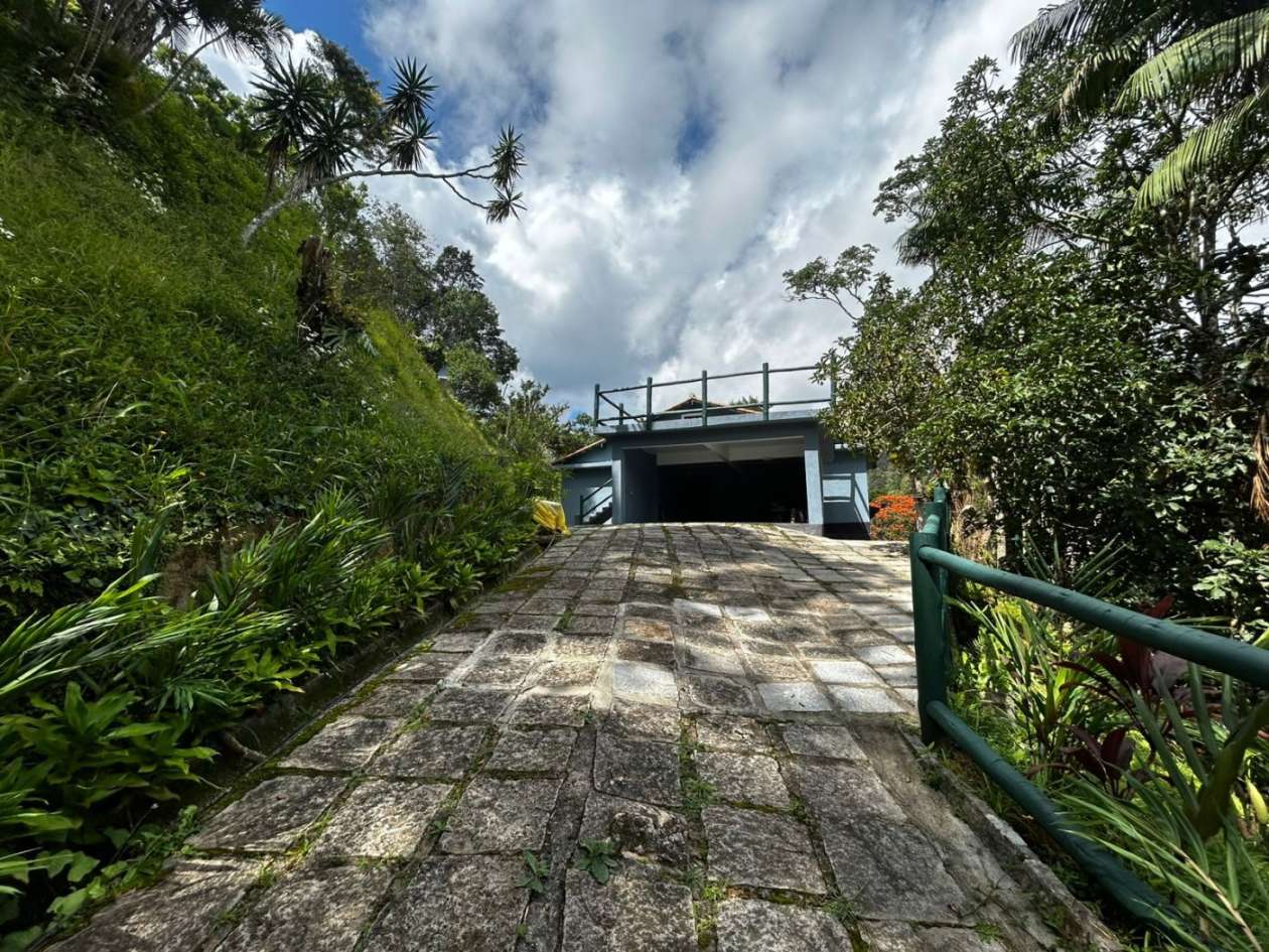 Casa, 4 quartos, 207 m² - Foto 2