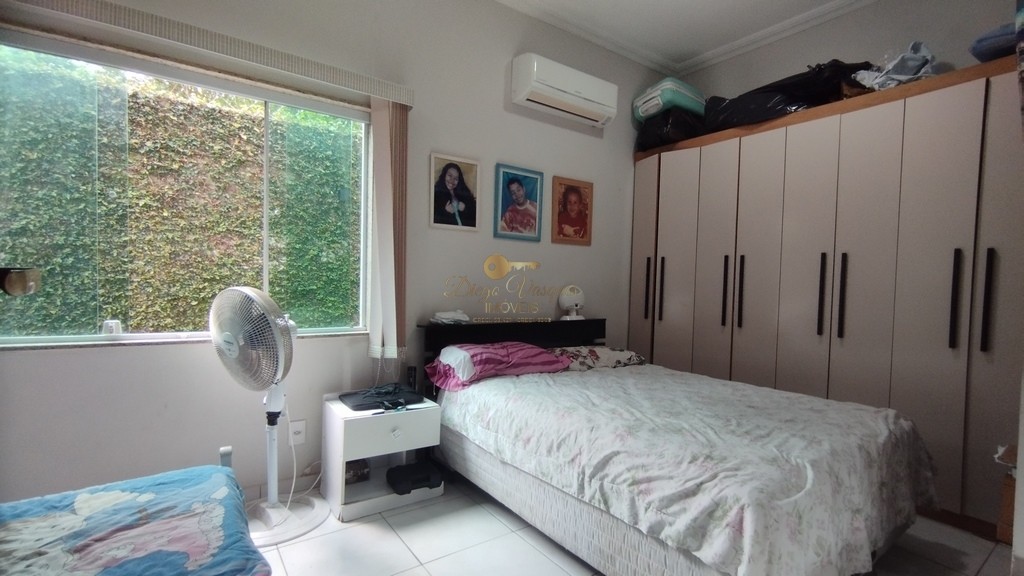 Casa, 4 quartos, 338 m² - Foto 23