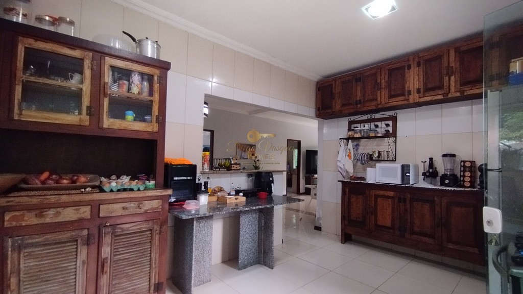 Casa, 4 quartos, 338 m² - Foto 29