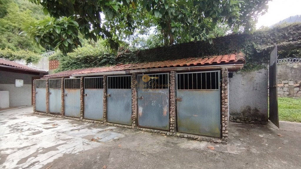 Casa, 4 quartos, 338 m² - Foto 52