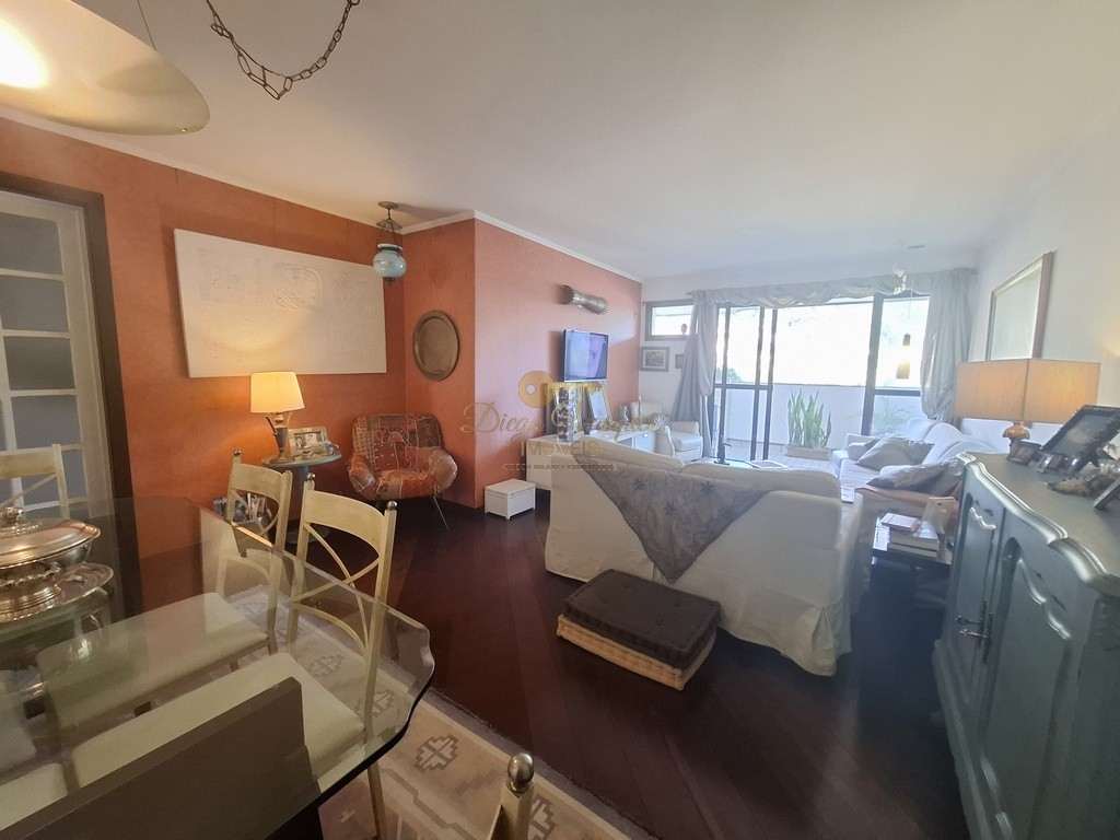 Apartamento à venda em Alto, Teresópolis - RJ