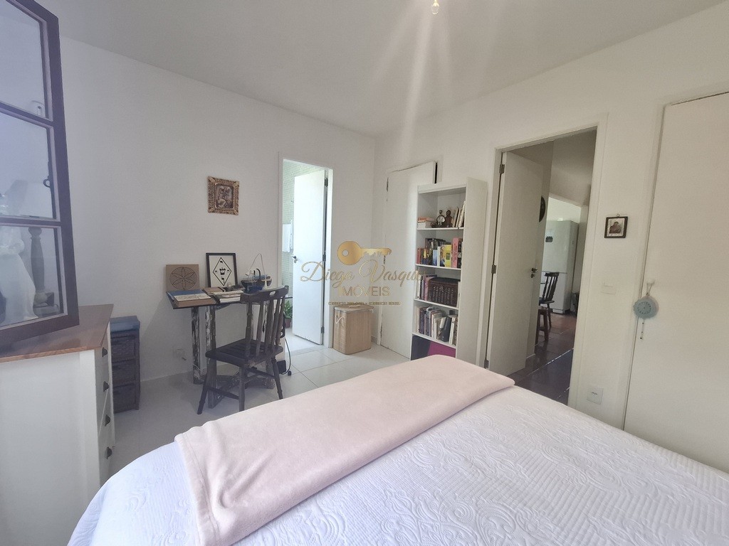 Casa, 3 quartos, 1259 m² - Foto 11