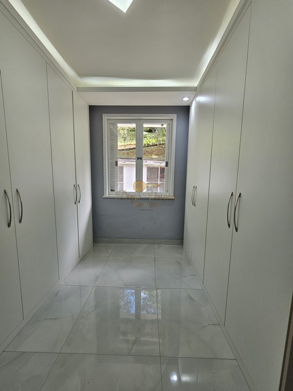 Casa, 4 quartos, 337 m² - Foto 46