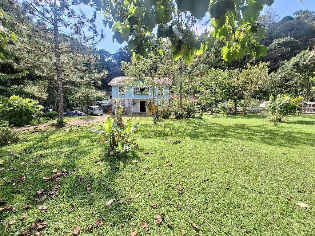 Casa, 3 quartos, 3840 m² - Foto 1