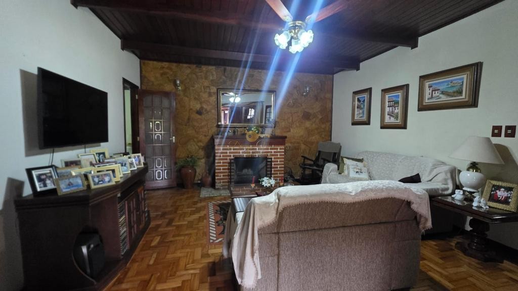 Casa, 4 quartos, 256 m² - Foto 9