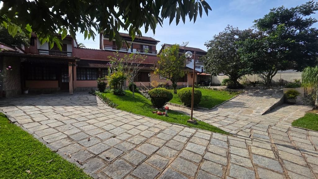 Casa, 4 quartos, 256 m² - Foto 45