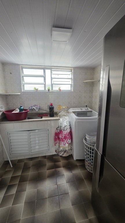 Casa, 3 quartos, 226 m² - Foto 30