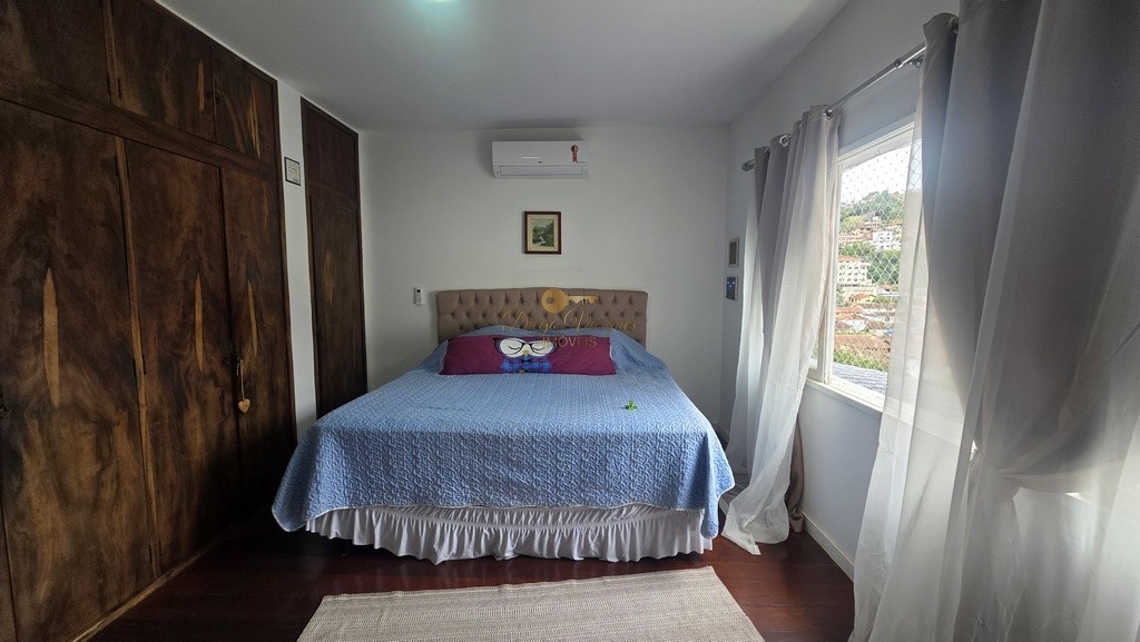 Casa, 3 quartos, 226 m² - Foto 12