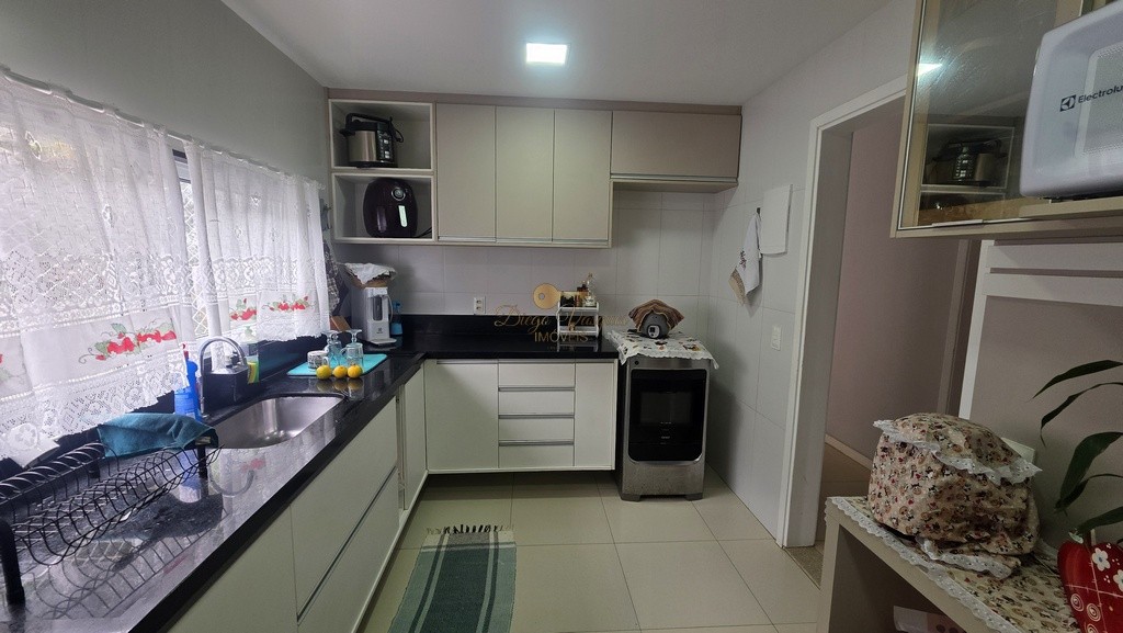 Casa, 3 quartos, 226 m² - Foto 16