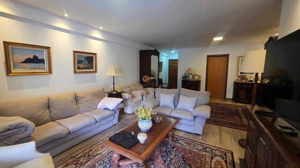 Apartamento, 3 quartos, 138 m² - Foto 1