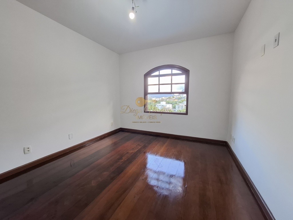 Casa, 3 quartos, 701 m² - Foto 9