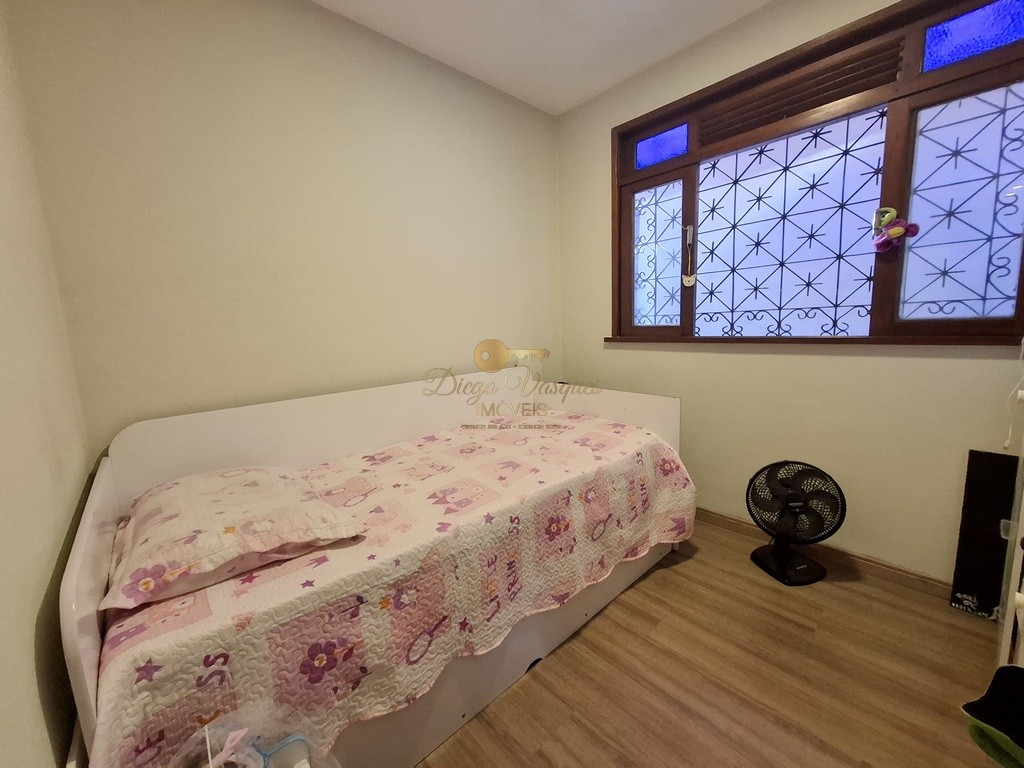 Casa, 3 quartos, 244 m² - Foto 17