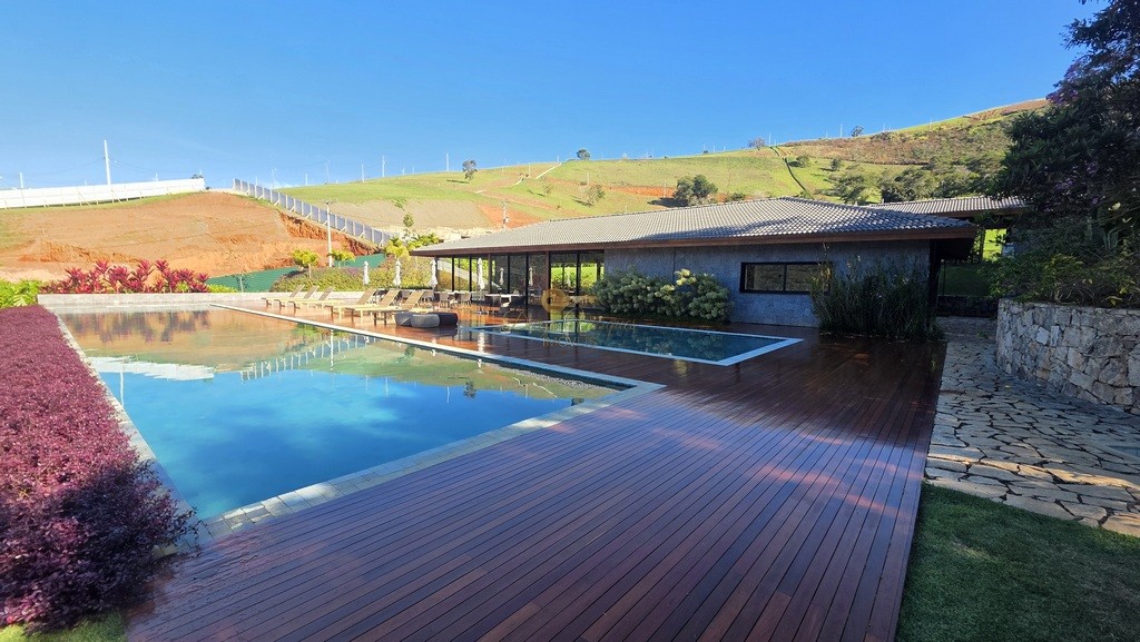 Terreno Residencial à venda em Vale Alpino, Teresópolis - RJ