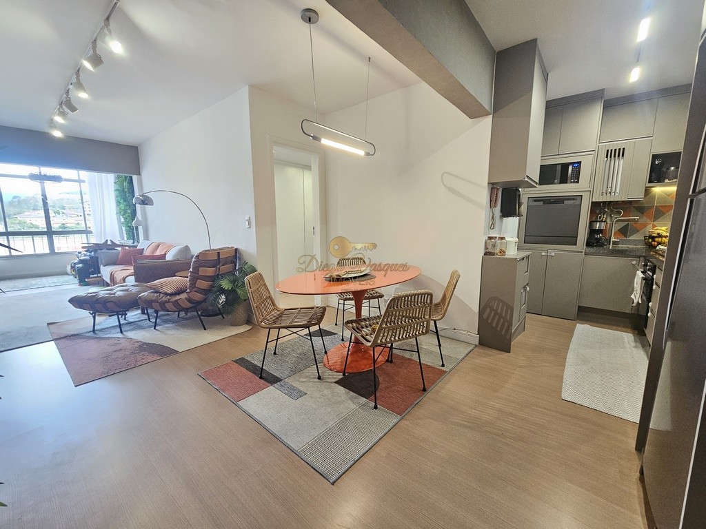 Apartamento à venda em Várzea, Teresópolis - RJ