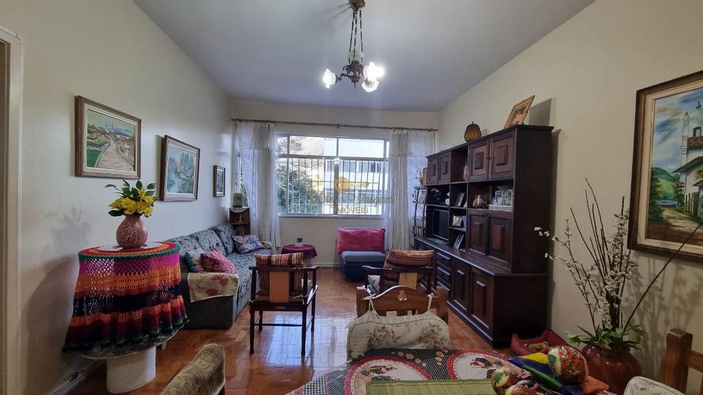 Apartamento à venda em Alto, Teresópolis - RJ