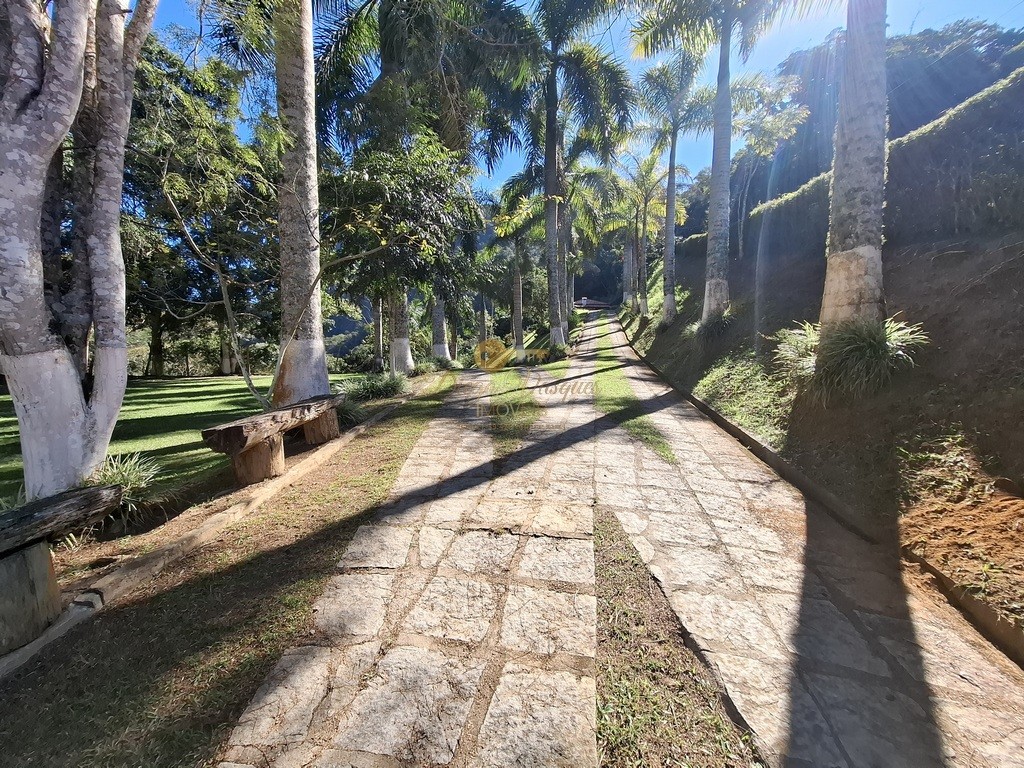 Casa à venda em Santa Rita, Teresópolis - RJ