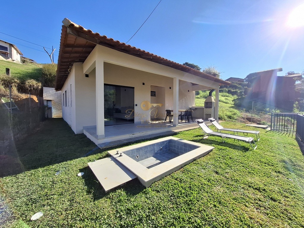 Casa à venda em Vale Alpino, Teresópolis - RJ
