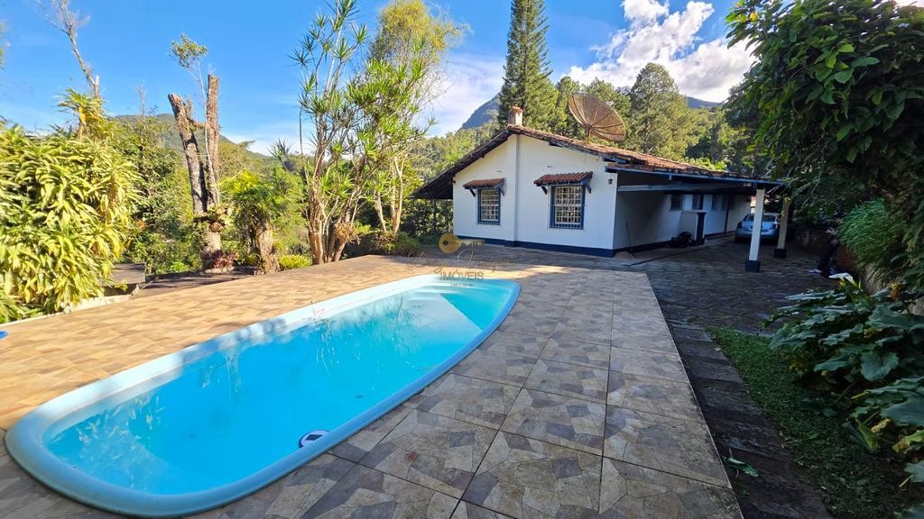 Casa à venda em Parque do Ingá, Teresópolis - RJ