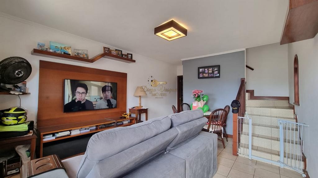 Casa à venda em Vale do Paraíso, Teresópolis - RJ